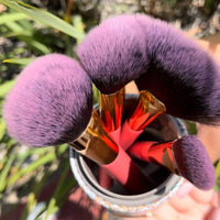 MACARIA MAKEUP CASE WITH 4 PIECE BRUSH SET