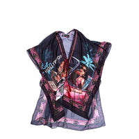 OUR NICOLE LEE KIMONO IN HOLLYWOOD DRIVE DESIGN.