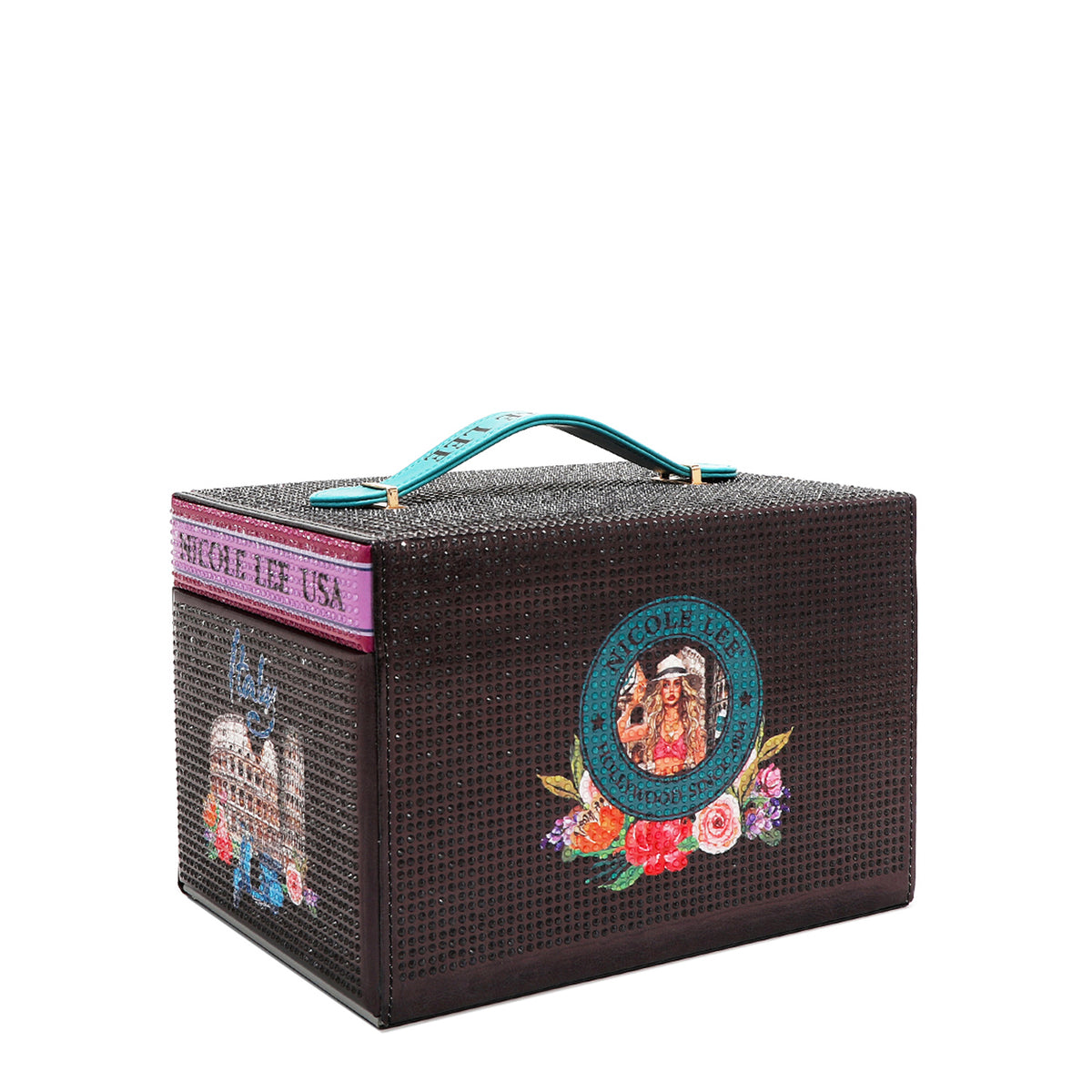 BACKSIDE AND LEFT SIDE A CONTRAST OF BOTH SIDE, BLACK BACKGORUND , THE LOGO OF NICOLE LEE AND THE LEFT SIDE WITH THE PICTURE OF THE MONUMENTS OF ITALY.