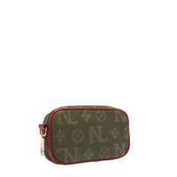 LARGE POUCH FROM THE BACK. POLYESTER EXTERIOR WITH VEGAN LEATHER ACCENTS.