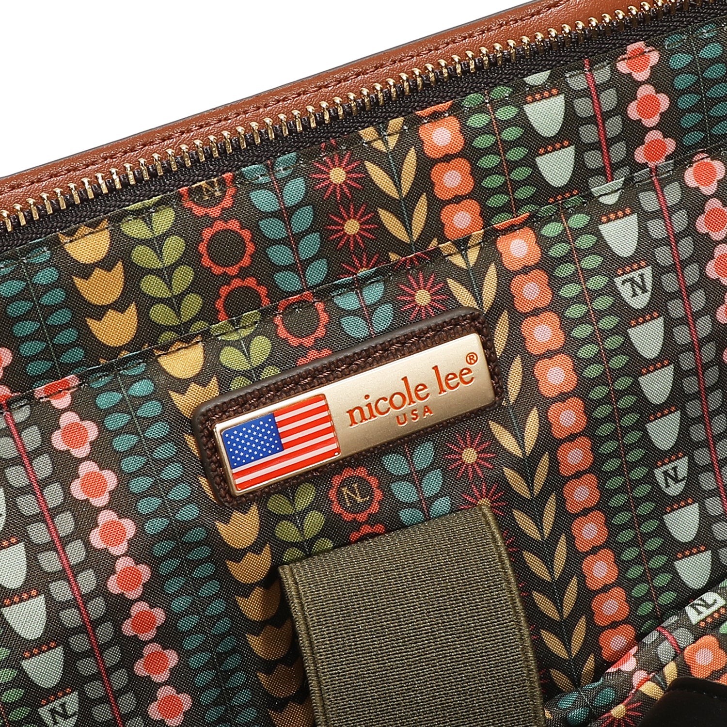 Fashion Insulated Lunch Tote Bag Features an Insulated Zip